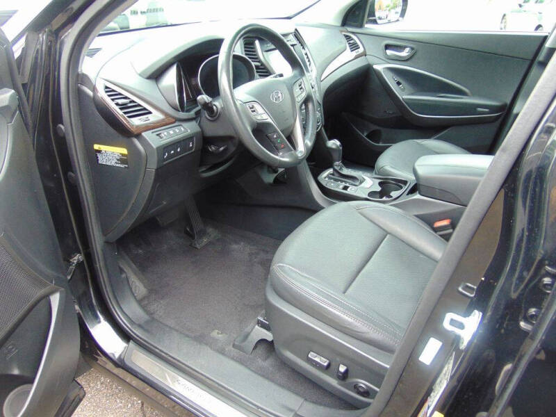 hyundai santa fe 2017 5XYZWDLA3HG480302 image hyundai santa fe 2017 5XYZWDLA3HG480302 image